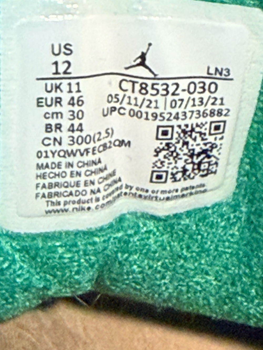 Jordan 3 - Picture 2 of 2